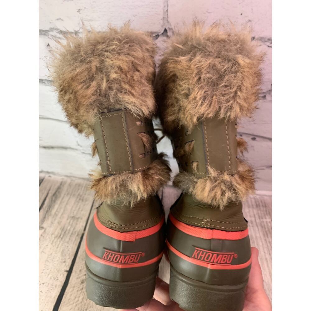 KHOMBU Women’s Nola Green Faux Fur Trim Snow-Winter Boots / Size: 6 - Picture 8 of 9